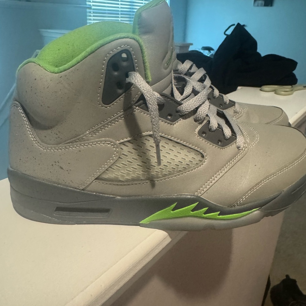Jordan 5 green bean
